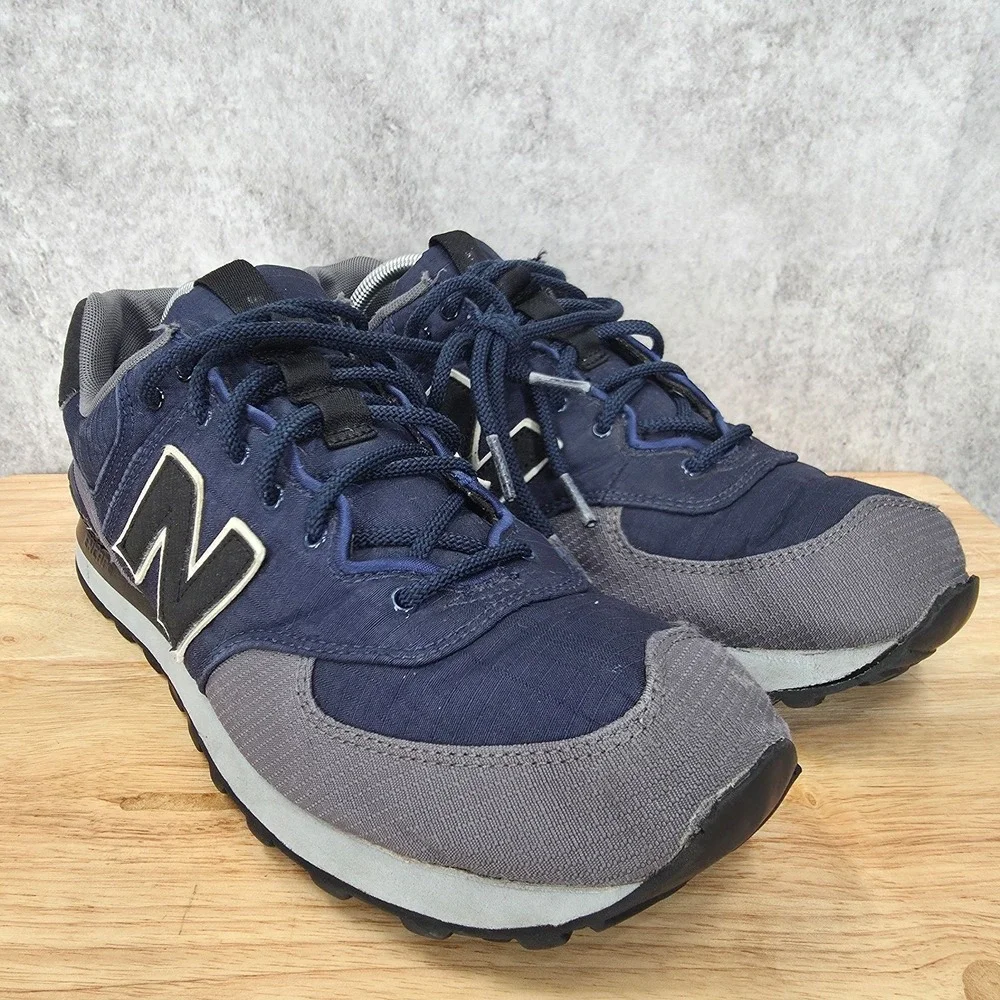 New Balance 574 Running Shoe Mens 11 Navy Blue Grey White Casual Sneaker ML574PT